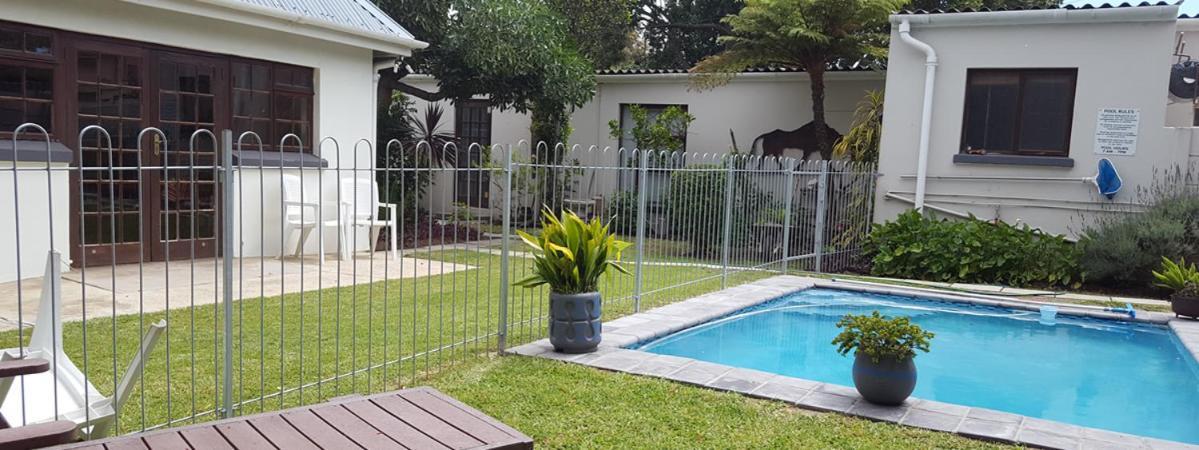 39 On Nile Guest House Порт Елизабет Екстериор снимка